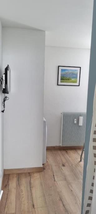 Appartement Tres Lumineux Egat Eksteriør bilde